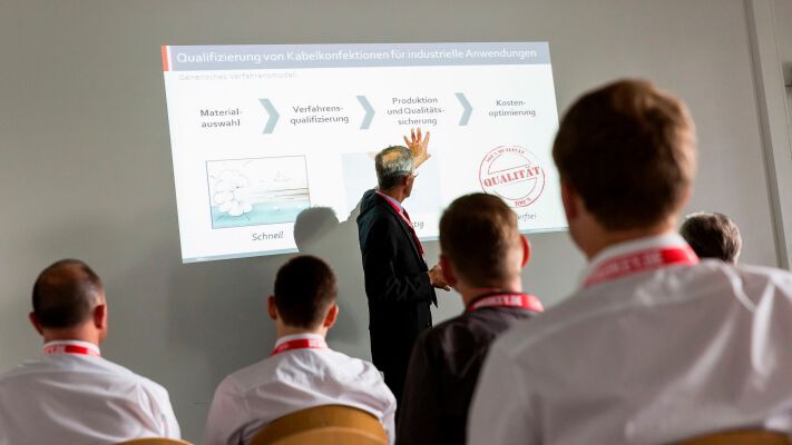 Impressionen vom 11. Anwenderkongress Steckverbinder im VCC Würzburg (Bild: Stefan Bausewein)