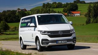 Den Abt E-Transporter 6.1 gab es bislang nur in wenigen Versionen – künftig lassen sich alle Modellvarianten und Umbauten elektrifizieren. (Bild: Abt E-Line)