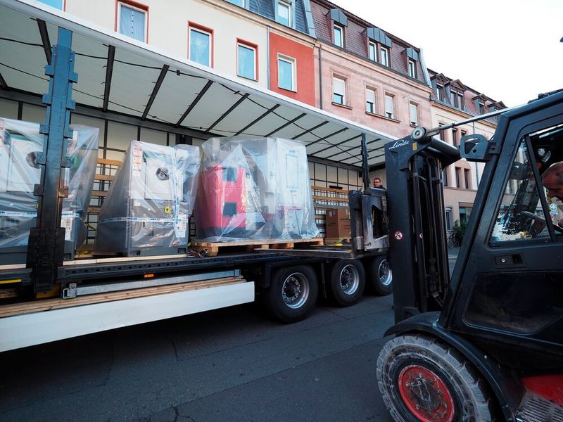 ... doch bei Tageslicht hat man die Kernstraße in Nürnberg-Gostenhof sicher erreicht. (Bild: Weiler)