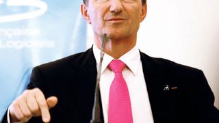 „Die Übernahme von Simpack ist Teil einer groß angelegten Strategie für die kontinuierliche Erweiterung der 3D-Experience Plattform, um ein noch nie zuvor erreichtes virtuelles und reales Produkterlebnis zu ermöglichen“, sagt Bernard Charlès, President und CEO von Dassault Systèmes. (Bild: Dassault Systemes)