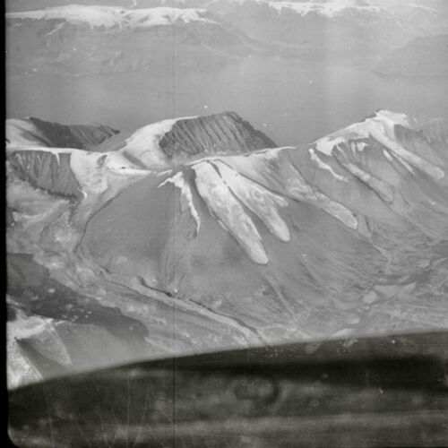Flyover photo of southern Greenland in 1932. Flyover photo of southern Greenland in 1932.