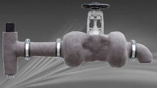 Mit dem Conti-Thermo-Protect, einer mikroporösen Silikonkautschukmischung die selbsttätig aushärtet, können komplexe Leitungs- und Rohrsysteme sowie Bauteile leicht isoliert werden. (Bild. Contitech) (Archiv: Vogel Business Media)