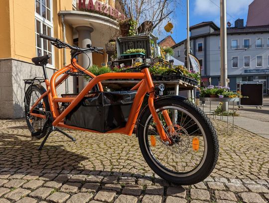 Vielseitig: Das neue E-Lastenrad Finn 2.0 aus dem Hause VSC Bike ist sowohl beruflich als auch im familiären Bereich nutzbar.(Bild:  VSC Bike)