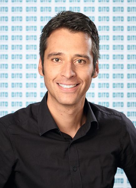 Alexander Land, Bito-Lagertechnik: „Ende 2019 haben wir den Neubau unseres Kunden AfB komplett eingerichtet. Drei Palettenübergabeplätze verbinden dort die obere Ebene mit der unteren.“ (Bild: Bito-Lagertechnik)