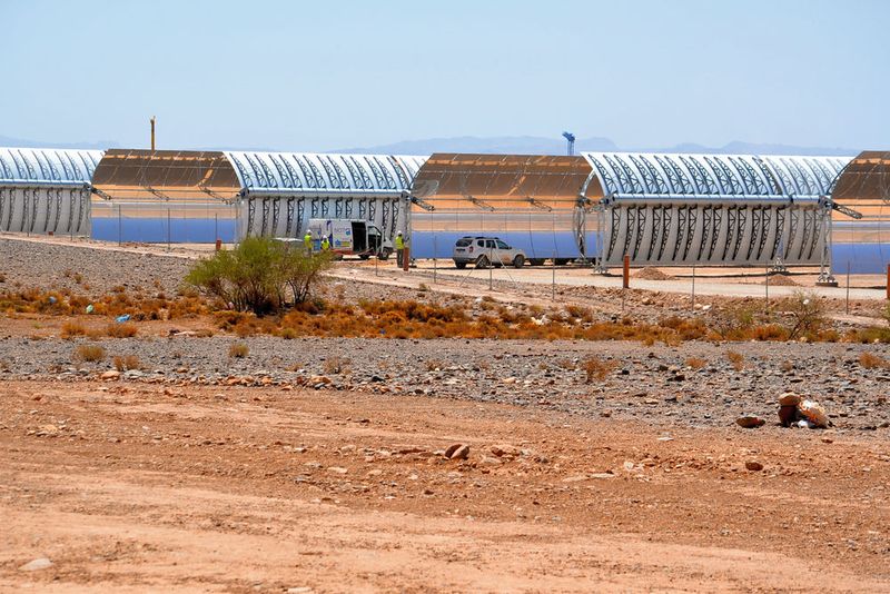 Bild 7: Eine Herausforderung war es die Komponenten für den Kraftwerksbau von der Atlantikküste in den Atlas zu transportieren (Bild: Dr. Thomas Isenburg)