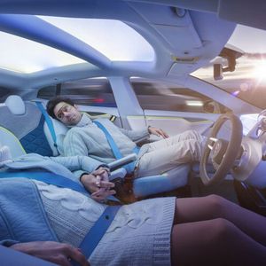 Was fahrlässig wirkt ist zumindest aus Sicht von Rinspeed die Zukunft des automatisierten Fahrens im Rinspeed Xchange.