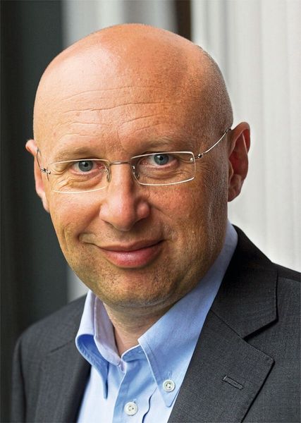 Der deutsche Forscher Stefan Hell... (Bild: Bernd Schuller, Max-Planck-Institut für biophysikalische Chemie / CC BY-SA 3.0)