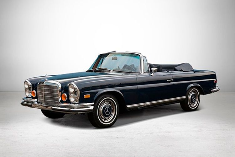 Am 8. Dezember versteigert das Auktionshaus Auctionata 28 Modelle von Mercedes-Benz. Alle Modelle zusammen kommen auf einen Startpreis von 1.950.000 Euro. Highlights sind dabei ein Mercedes-Benz 280 SE 3.5 Cabriolet Baujahr 1970 (Startpreis 220.000 Euro) ... (Foto: Auctionata)
