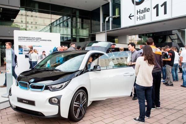 IAA 2015: Messeimpressionen (Bild: VDA)