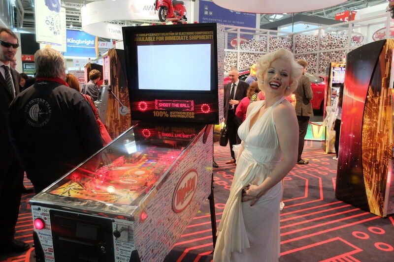 Falsche Marilyn und echte Spielautomaten bei Digi-Key (PK)