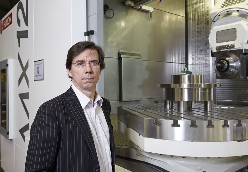Jean-Marie Jacquet, CEO of Mécanat Précision: „Die Investition in eine neue Maschine versetzt uns auch in die Lage, die Qualität von größeren und komplexeren Bauteilen zu verbessern und damit auch unsere Fähigkeit, hochwertige Lösungen an unsere Kunden zu liefern.“ (Bild: Huron)