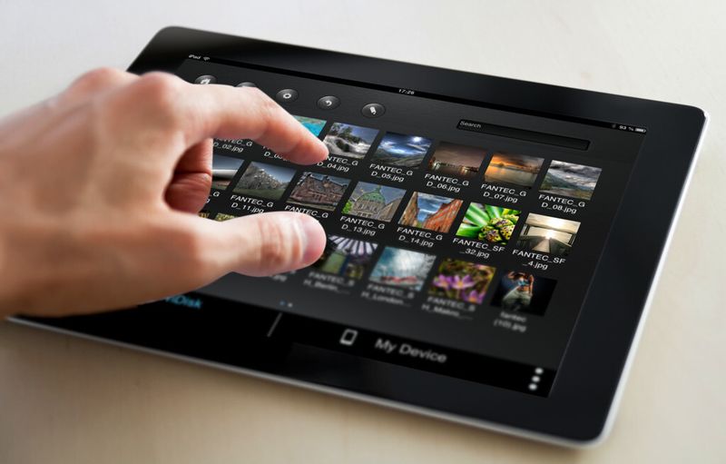 Auch mit Tablets kann drahtlos auf die MWiD25 zugegriffen werden. (Bild: Fantec)