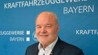 Albert Vetterl, Präsident des Kfz-Gewerbes Bayern, fordert die Öffnung der Autohäuser und kritisiert die Umsetzung der Bundesnotbremse.  (Bild: Kfz-Gewerbe Bayern)