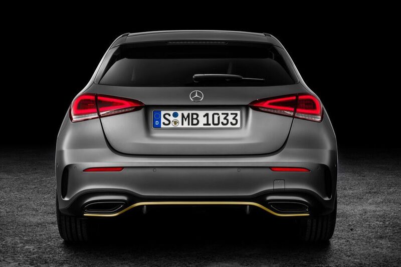 Verschwunden ist die recht eng geschnittene Heckklappe.  (Daimler)