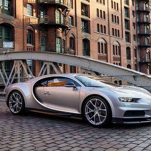(Bugatti)
