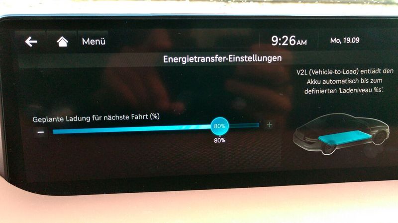 8. Strom für externe Geräte: Der G80 Electrified beherrscht „V2L“, also das Versorgen externer Geräte mit Strom. Die verbleibende Akkukapazität lässt sich festlegen. (Bild: Thomas Günnel/Automobil Industrie)