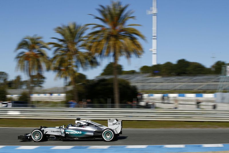 Highspeed unter Palmen. (Bild: Mercedes AMG Petronas)