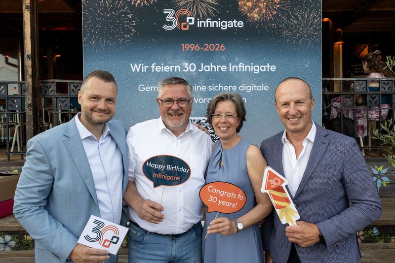 Das Infinigate-Management Team-sagt DANKE für 30 spannende IT-Jahre. (Bild: Infinigate)