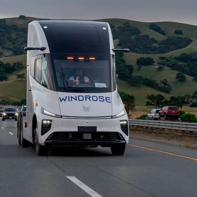 Windrose und Hubjekt kooperieren bei der Plug&Charge-Authentifizierung.  (Bild: Windrose)