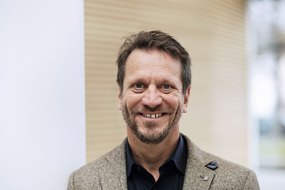 Herr Dr. Med. Manfred Appel