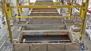 Die Veredelungsanlage hat bereits ihren Betrieb aufgenommen. Ab Mitte 2014 soll die Produktion konstant gefahren werden. (Bild: Graepel)