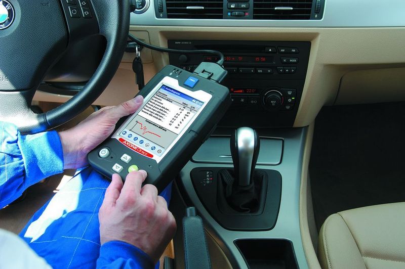 Der Axone Direct von Texa verbindet praktische Größe mit einfacher Bedienung. Fotos: Texa (Archiv: Vogel Business Media)