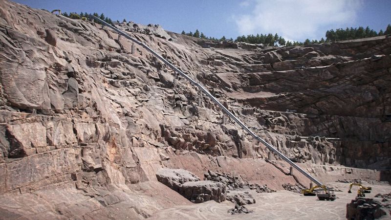 Deckbandförderer mit Boosterstationen im Einsatz (Bild: VHV Anlagenbau)