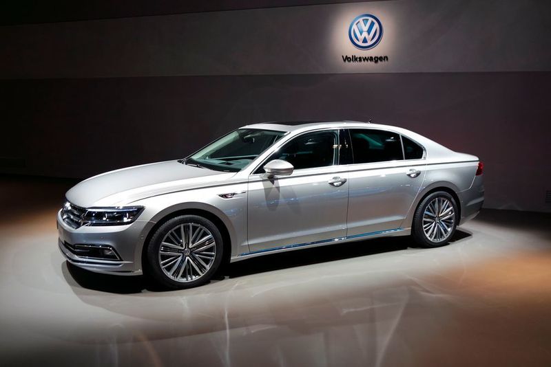 Die komplett neu entwickelte Oberklasse-Limousine Phideon kommt im dritten Quartal in China auf den Markt. (Foto: Volkswagen)