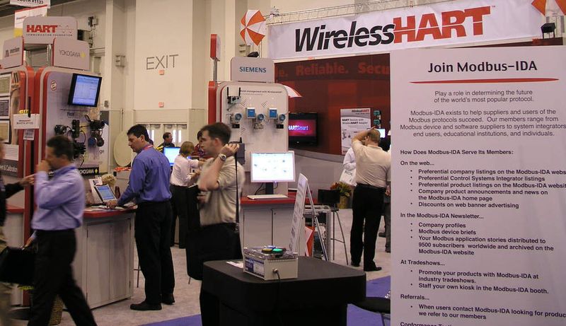 Der Gemeinschaftsstand Wireless Hart behandelt eines der Top Themen der diesjährigen ISA Expo: die drahltlose Übermittlung von Mess- und Steuerungssignalen.  (Bild: PROCESS)