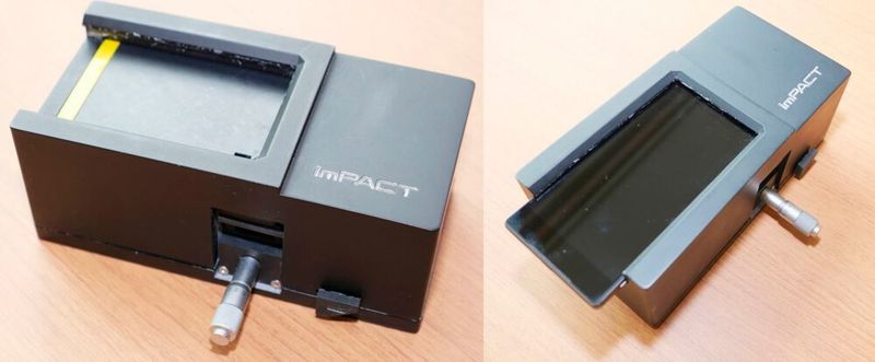 The device without a smartphone (left) and with a smartphone attached (right). (2019 Rohan Mehra - Division for Strategic Public Relations)
