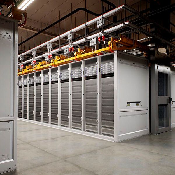 Microsoft hat in seinen mehr als 200 Datencentern weltweit rund 4 Millionen Server am Laufen.