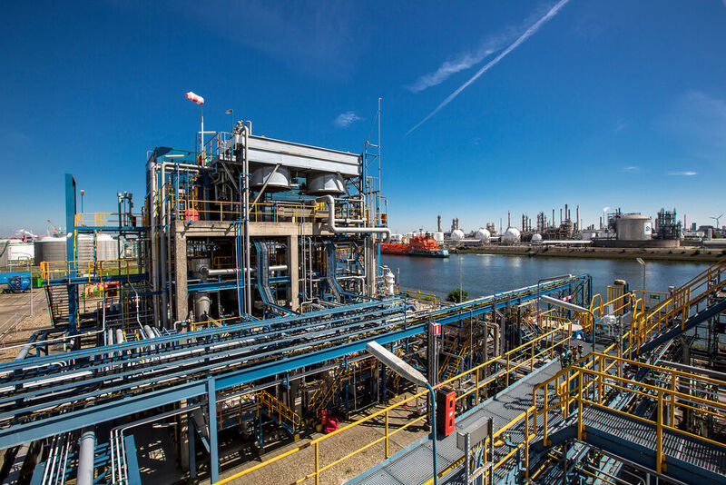 Nouryon's Rotterdam plant has increased production capacity by more than 40 % in the last three years. (Nouryon)