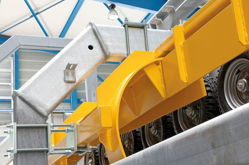 Schneiden und Biegen von Stahl- oder Chromstahlblechen wie auch von Profilen stellt im Produktionsprozess von BMF eine Schlüsselfunktion dar. (Bild: Bystronic)