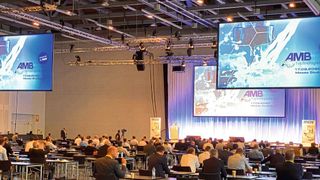 Das AMB Technologieforum bot Besuchern und Ausstellern eine erste Plattform, um sich nach dem coronabedingten Shot-Down zu treffen.  (Messe Stuttgart)