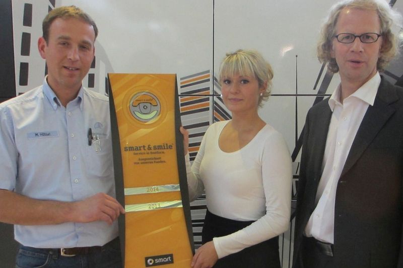 Smarter Service bei Brinkmann Bleimann: Den „smart & smile“-Award erhält nur der, der in Kundenbefragungen überdurchschnittlich gut abschneidet. (Brinkmann Bleimann)