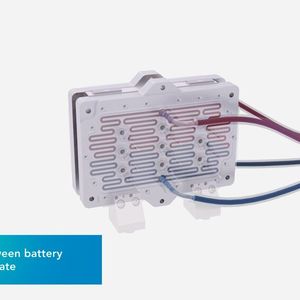 AVL Active Cooling Solution – Die Batterie ist von zwei Konditionierungsplatten direkt umgeben.(Bild:  AVL Deutschland GmbH)