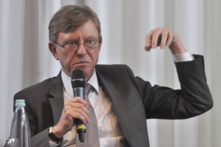 Guido Schacht arbeitet als Senior Risk Manager Automobilindustrie für die Hypo-Vereinsbank. (Foto: Zietz)