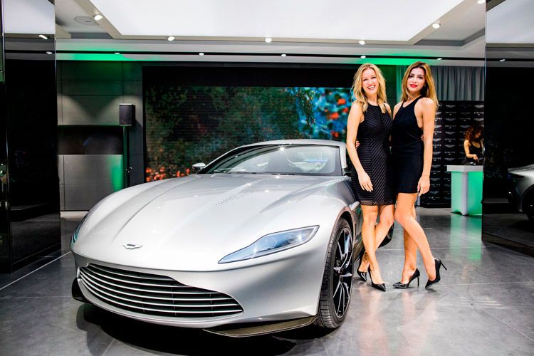 Im Mittelpunkt stand die Marke Aston Martin – weitere Partys für die anderen vertretenen Luxus-Fabrikate sollen folgen. (Fotos: Thomé)