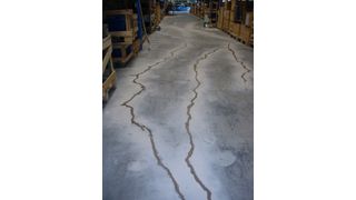 Das Gießharz SRS 52 von Silikal ermöglicht das Ausbessern von Bodenschäden. Bild: Silikal (Archiv: Vogel Business Media)