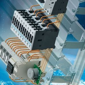 Optimale Platzausnutzung: Das Lütze LSC-Verdrahtungssystem integriert Montage und Verdrahtung Bilder: Lütze