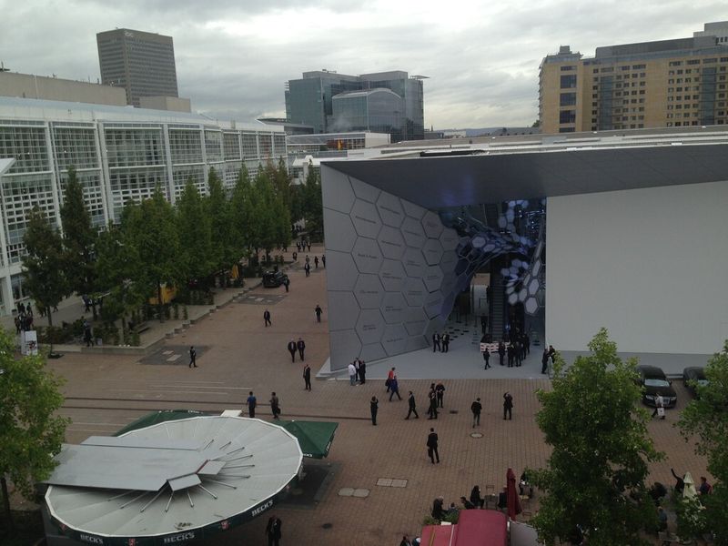 Amazing display of innovations: The number of world premieres at this year's IAA amounts to 210 with 26 European and 30 German premieres. (Source: Schulz)