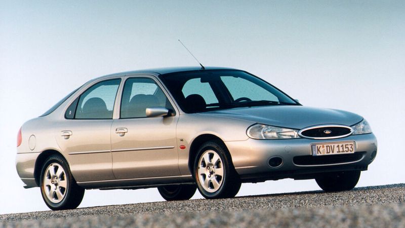 Im Jahr 1997 brachte Ford die zweite Generation des Modells auf den Markt. Die Technik und die Motoren wurden weitgehend unverändert vom Vorgänger übernommen. (Bild: Ford)