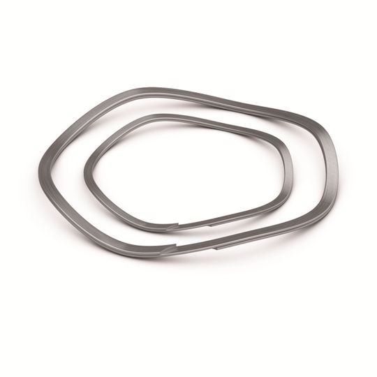 (Als klassischer Sicherungsring für das weite Feld der Standardanwendungen ausgelegt ist der Smalley-Schnappring im TFC-Sortiment. Das Bild zeigt seine Anwendung in einer Luftdüse. Bild: TFC)