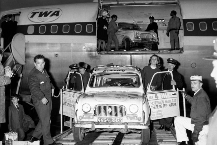 Von Alaska ging es per Flieger zurück ins moderne Frankreich.  (Bild: Renault)