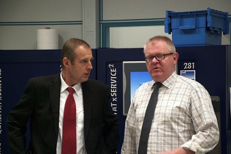 Frank Hornung, Geschäftsführer bei Men at Work (rechts) und Frank Chojinski, Prokurist bei Kleiner und Mitglied der Geschäftsleitung. (Bild: Mecadat)