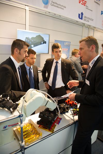 Rückblick: Impressionen von der Automatica 2012. (Bild: Messe München)