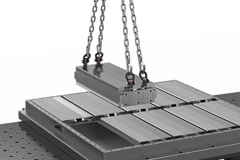 Ob Montage, Reparatur, Austausch, Demontage oder Recycling: Die Kugeltragbolzen von Halder eignen sich bestens, um die einzelnen Batteriemodule zu bewegen und zu transportieren. (Bild: Erwin Halder KG)