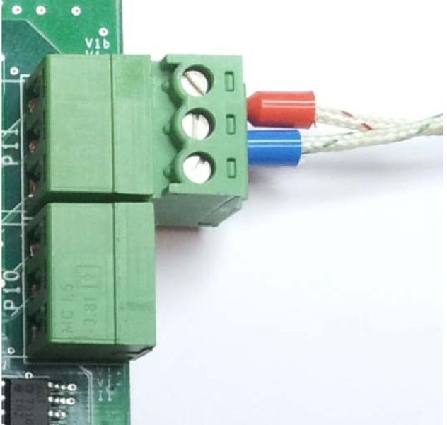 Bild 9: Thermoelementanschluss CH1 (Bild: Analog Devices)