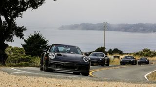 Wenige Wochen vor der Weltpremiere Ende November der neuen Generation des Porsche 911 auf der Autoshow in Los Angeles wird noch intensiv getestet. (Bild: Porsche)
