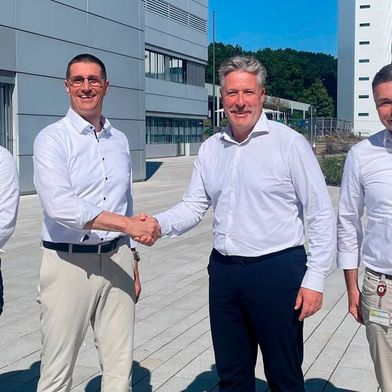 Neura Mobile Robots übernimmt Active Shuttle zum 1. Oktober 2026 und erweitert damit sein Portfolio für autonome Intralogistik. (Bild: Neura Robotics)